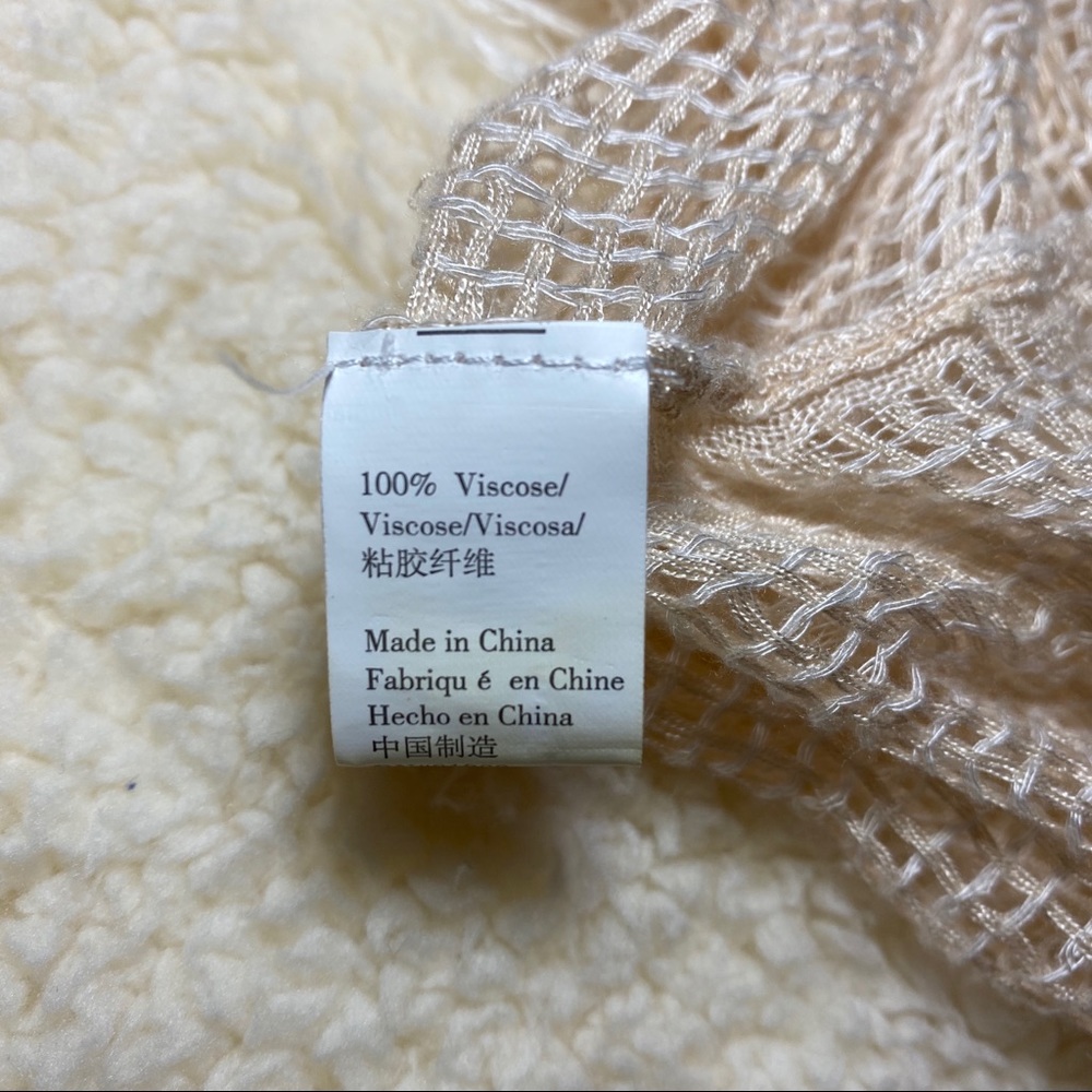 Beauftul Tan & Cream/Light Brown Scarf - Picture 7 of 7